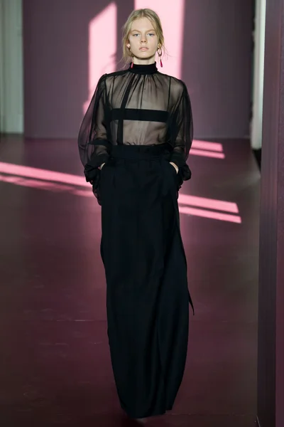 Look 20